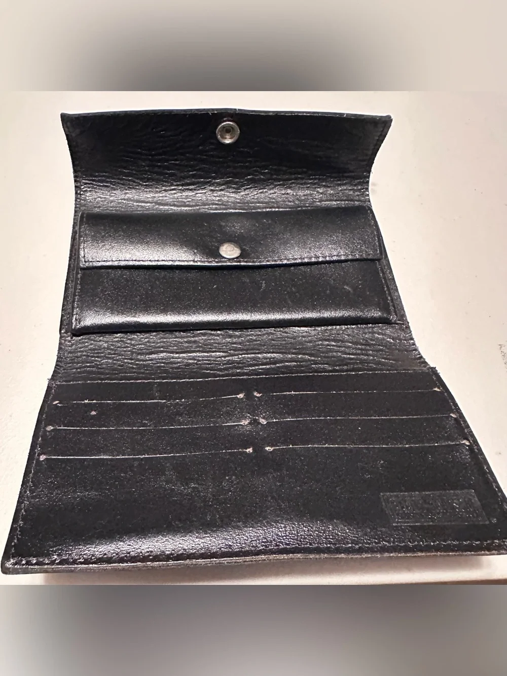 Harley-Davidson Black Leather Tri-Fold Wallet with Metal Logo Snap